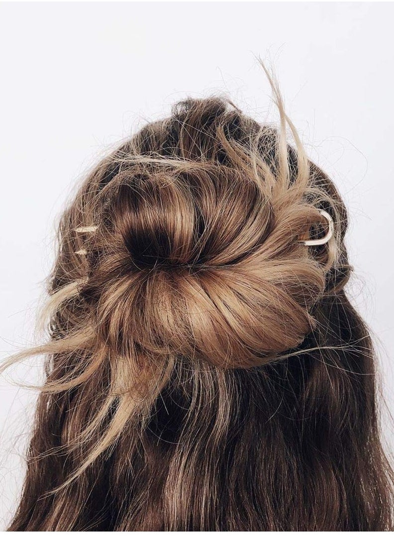 Kristin Ess Kristin Ess French Pin Set of 2 - U Shaped French Hair Pins for Buns, Chignons, Wedding Updo Hairstyles and Top Knots - Hair Styling Accessories for Women - Gold  - Image 5