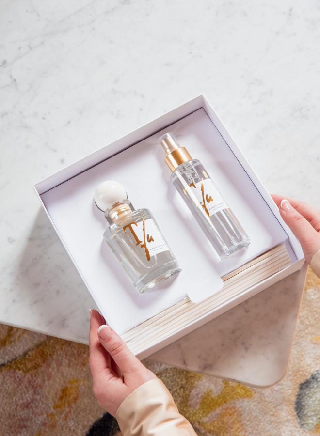 Teatro White Divine Gift Box 100ml Diffuser + 100ml Fabric Spray - Image 1