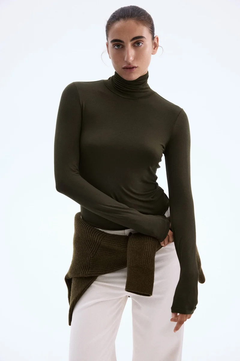H&M Viscose polo-neck top