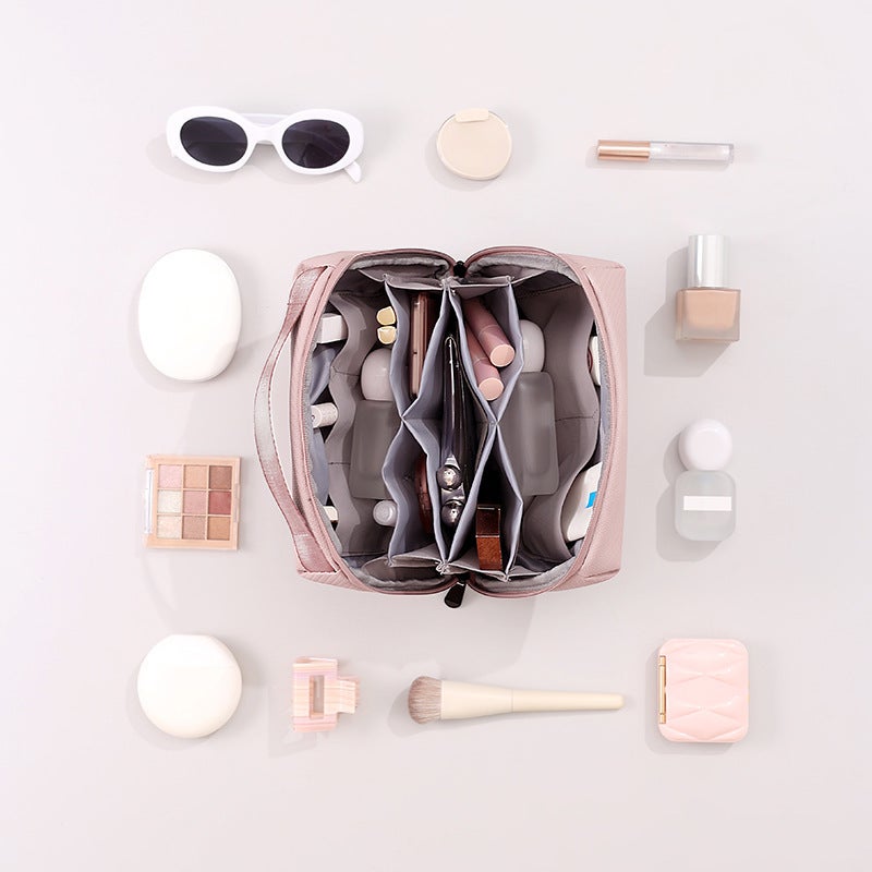Travel Storage Bag: Pink PU Material - Compact Cubic Design, Luxurious Style for Travelers On The Go - Image 3