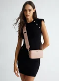 ليو جو Pink