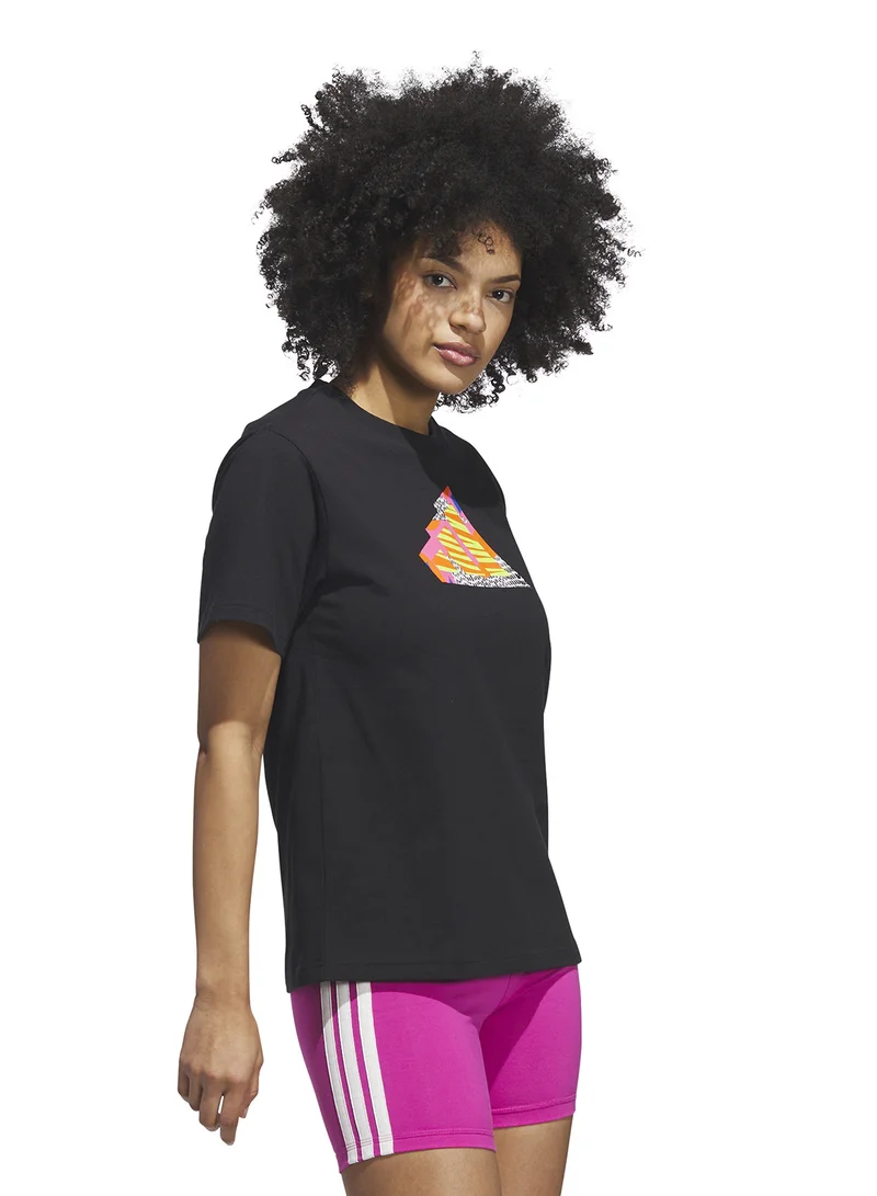 adidas تيشيرت جرافيك كولاج