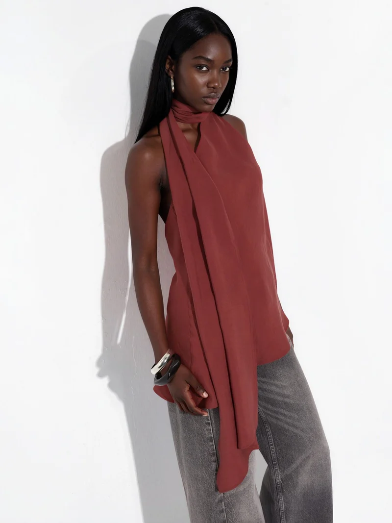 هيكاب Halter Neck Scarf Detail Top
