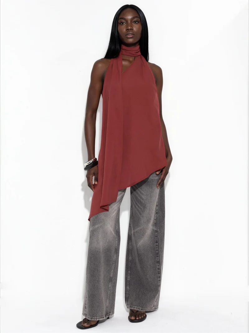 هيكاب Halter Neck Scarf Detail Top