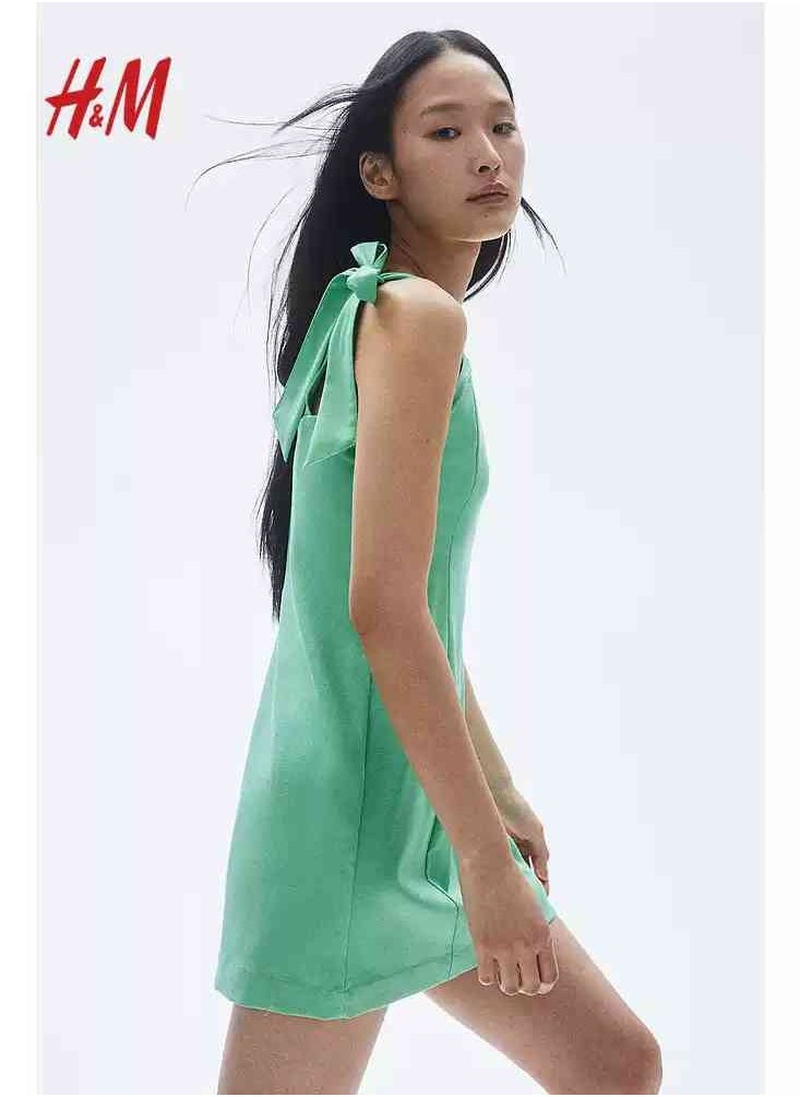 H and M - HM Women's New Loose Lightweight Comfortable And Fashionable Dress - Image 1