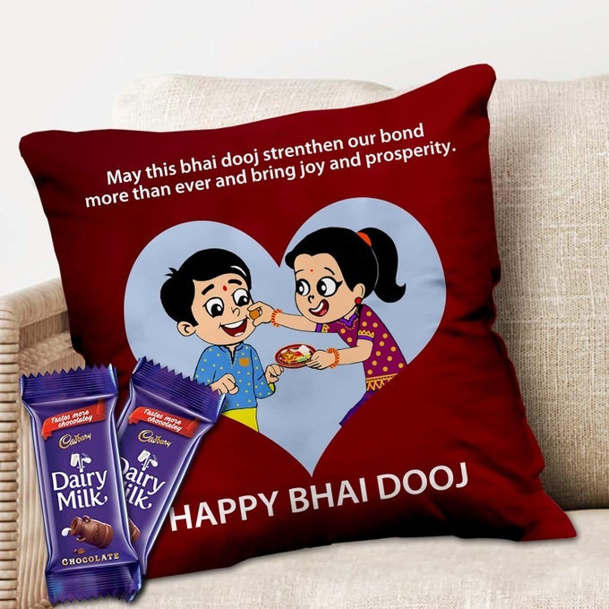 CHOCOLATE GIFT FOR BROTHER BHAI DOOJ CUSHION GIFT SET FOR BROTHER SISTERCHOCOLATE GIFT FOR SISTER CHOCOLATE GIFT PACK BHAI DOOJ GIFT IZ21DAIRYMILK2CU16STBROTHER59