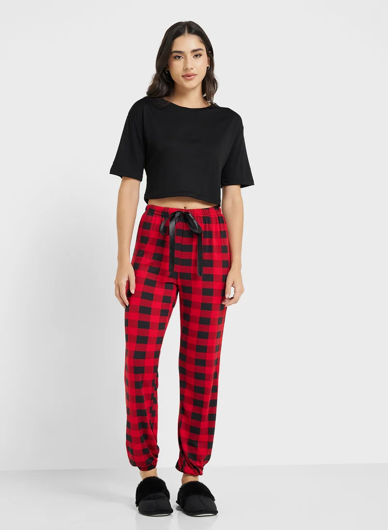 Ginger T-Shirt & Checkered Pj Set