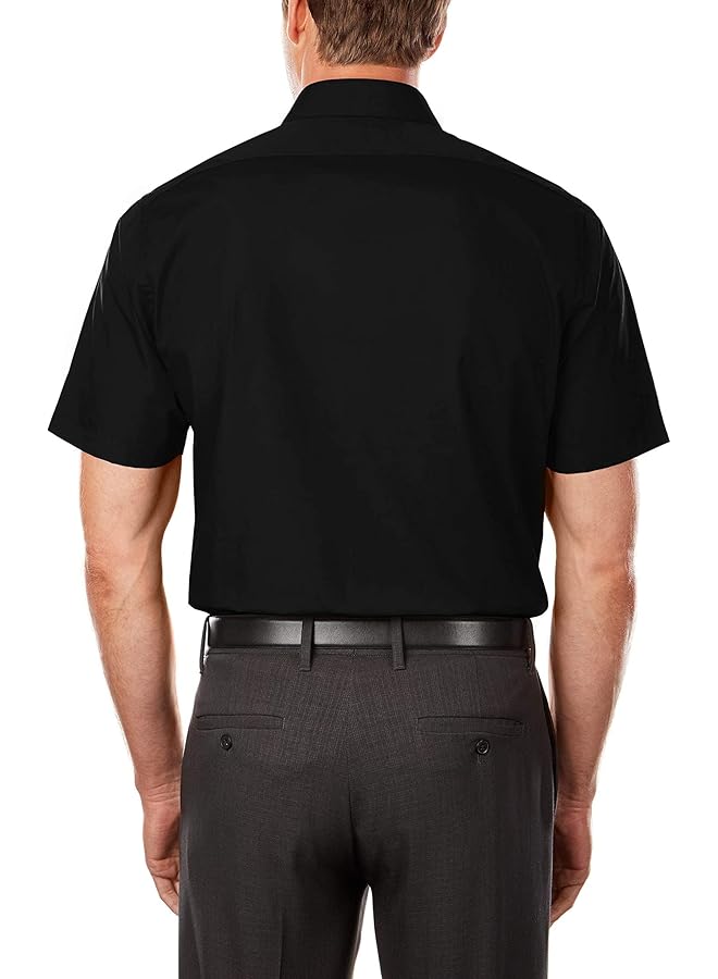 فان هيوزن قميص رجالي بأكمام قصيرة وقصة عادية من قماش البوبلين سادة - Image 2