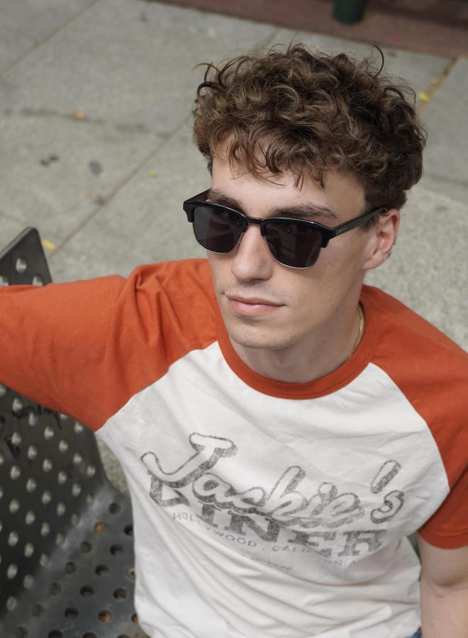 HAWKERS New Classic - Polarized Dark Sunglasses - Image 2