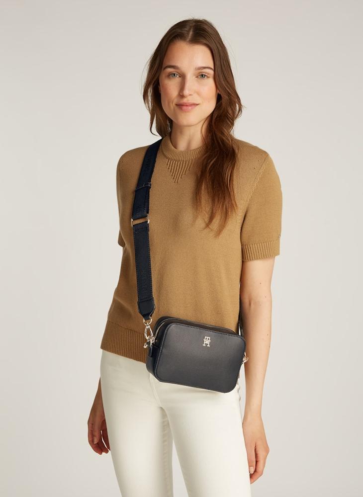 TOMMY HILFIGER - Logo Detail Zip Over Crossbody - Image 1