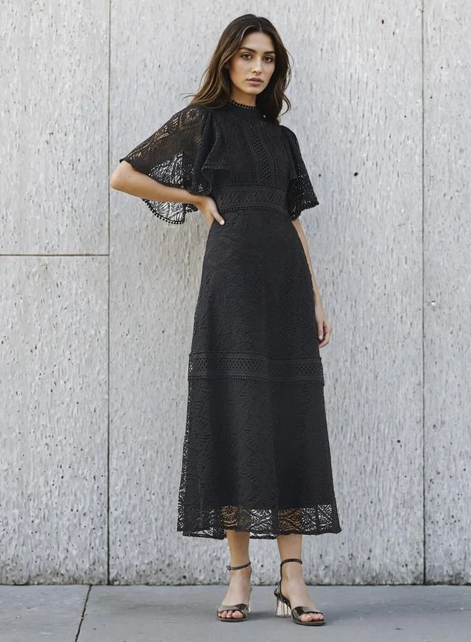2Xtremz Lace Accent 2Xtremz A-line Midi Polyester Dress with Flutter Sleeves