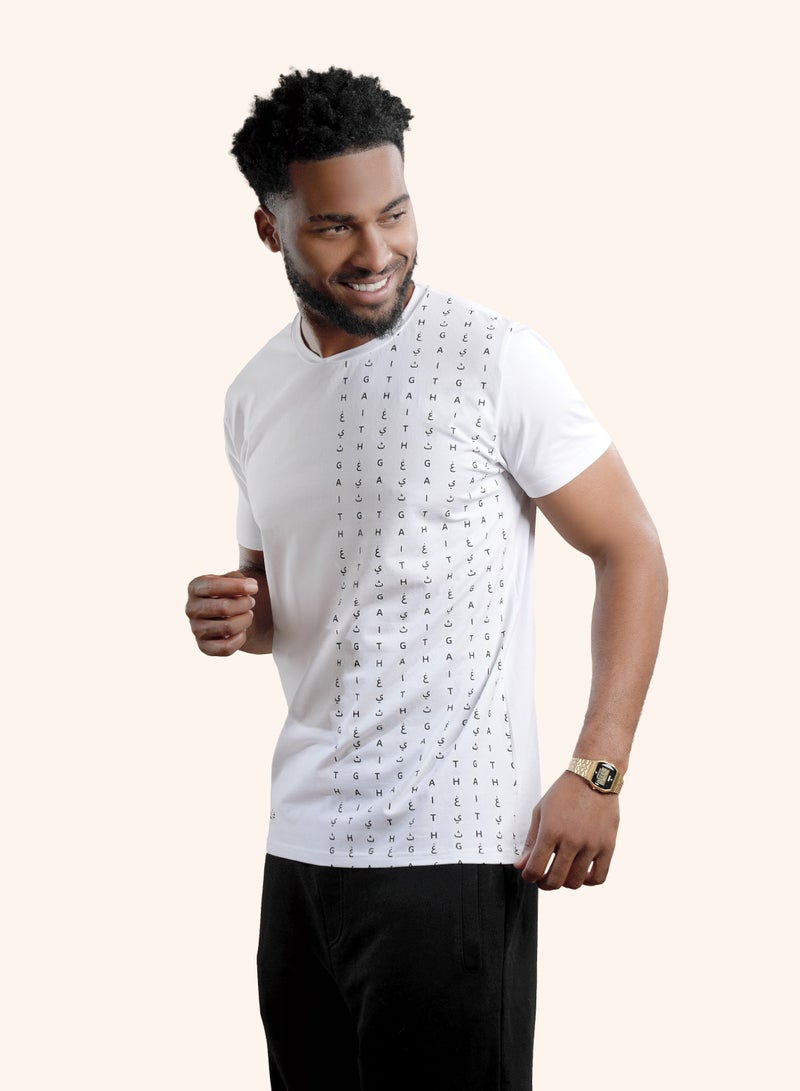 Qalby Etmaan Arabic Letters t-shirt