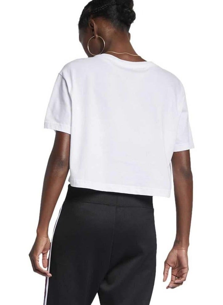 Nike Women's Nike Sportswear Tee Essential Crop Icon Futura - Image 2