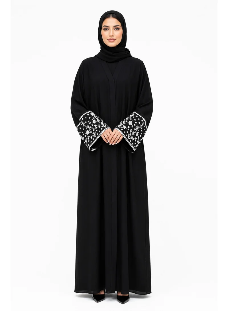 عباءات ريم Embroidered Sleeve Abaya with Matching Sheila