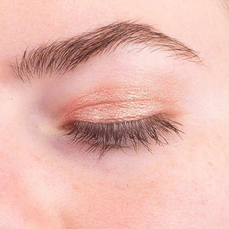 LA CRIQUE ظلال عيون سائلة وإضاءة ٨ مل ٠٣ بينك سوربيه