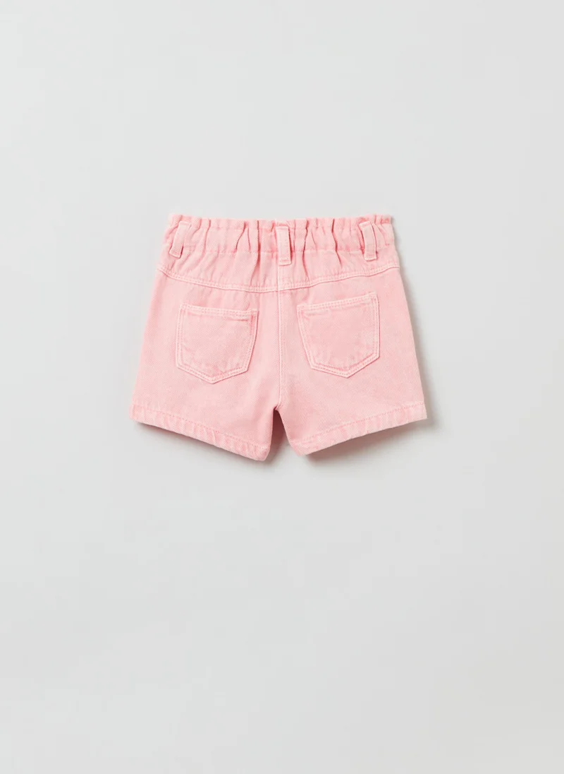 او في اس Garment-dyed twill shorts with pockets
