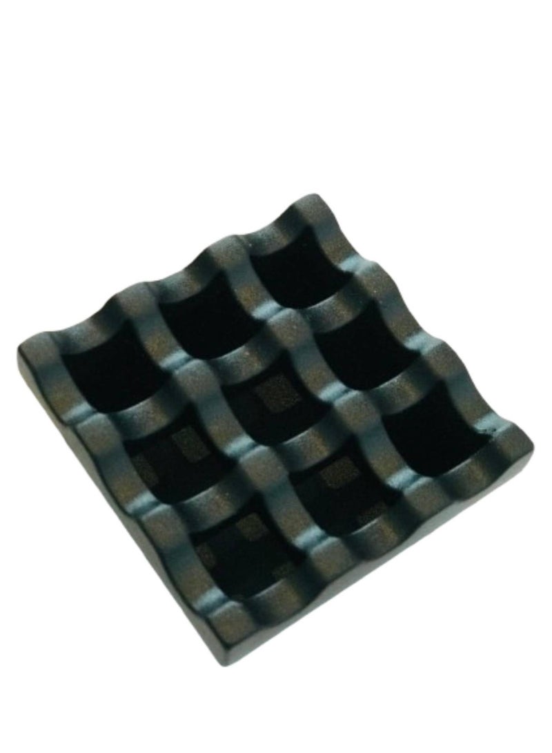 مكعبات معدنية ذات 9 فتحات مربعة مقاومة للرياح للاستخدام الداخلي والخارجي وفناء المنزل والمكتب وغرفة المعيشة والفندق