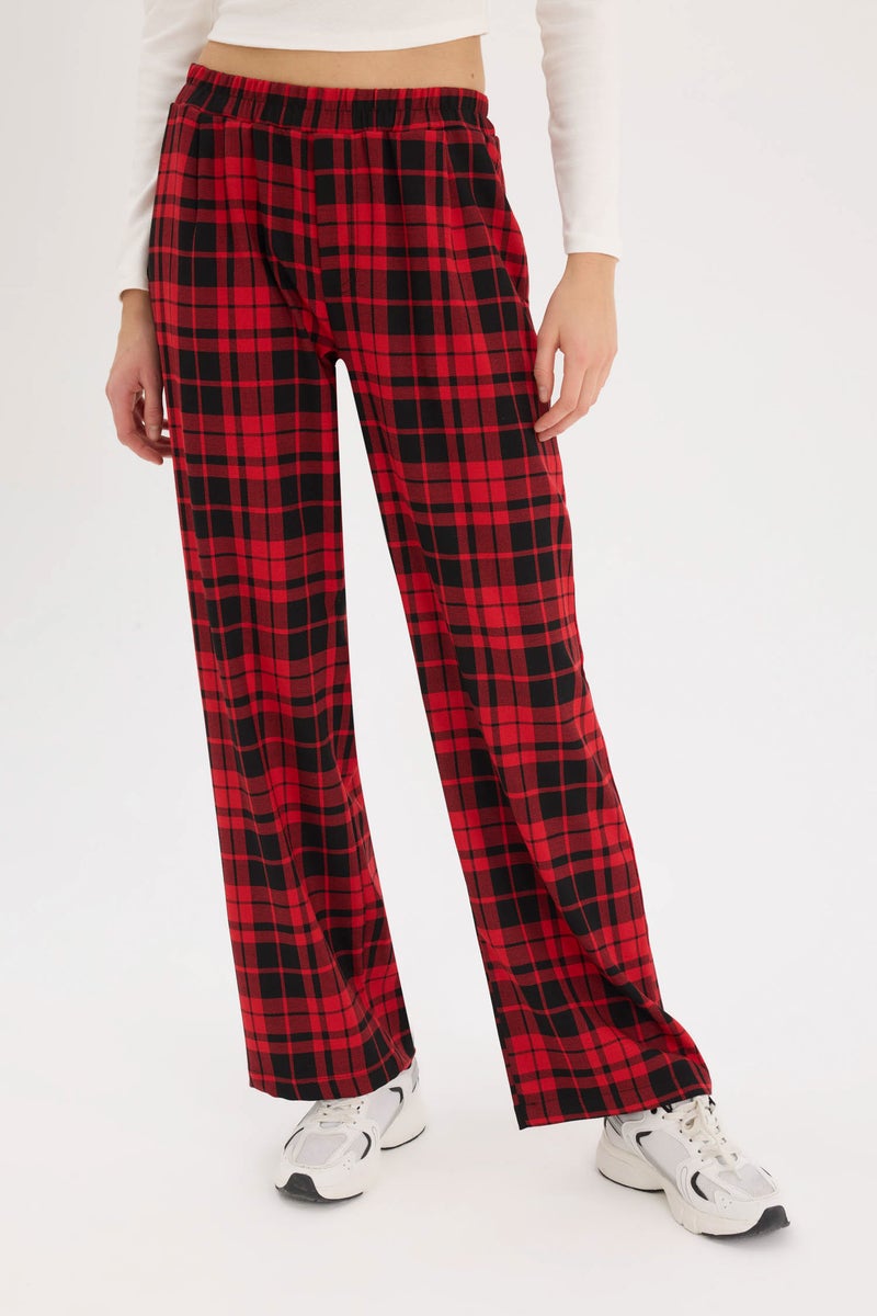 DeFacto Woman Elastic Regular Waist Wide Leg Plaid Pajama Pants - Image 4