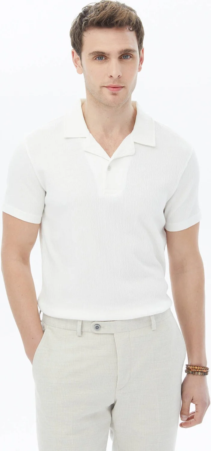 كيب White Jacquard Cuban Collar Cotton Blend T-Shirt