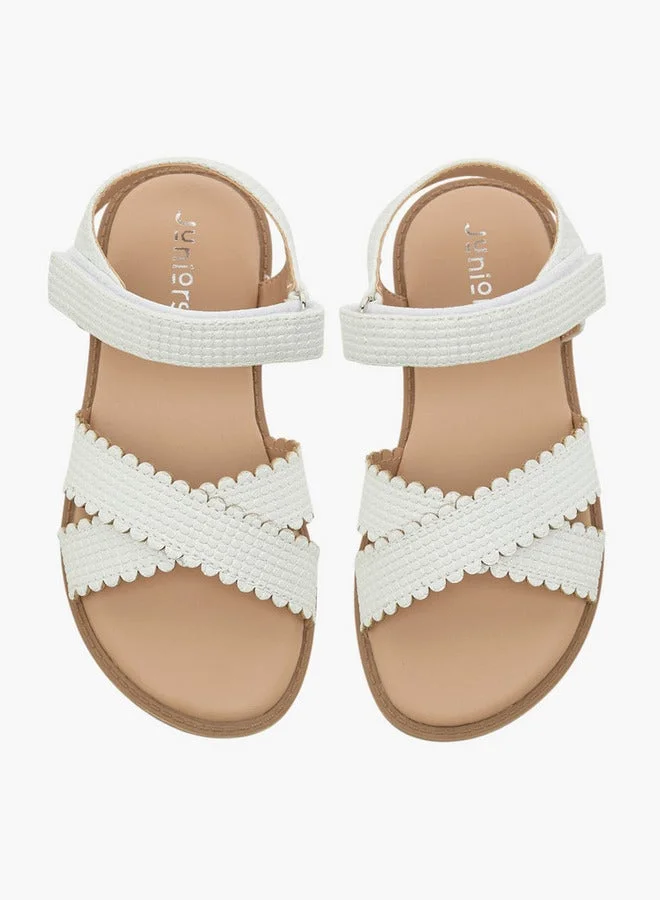 جونيورز صنادل بناتي بحزام متقاطع وإغلاق لاصق