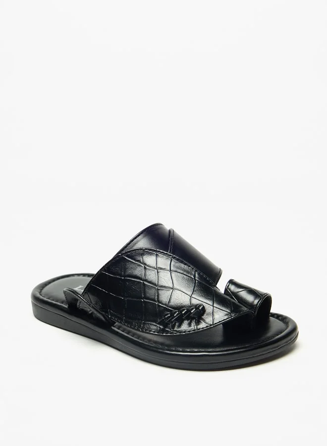 LBL by Shoexpress Boys Textured Slip-On Arabic Sandals with Toe Loop Closure
