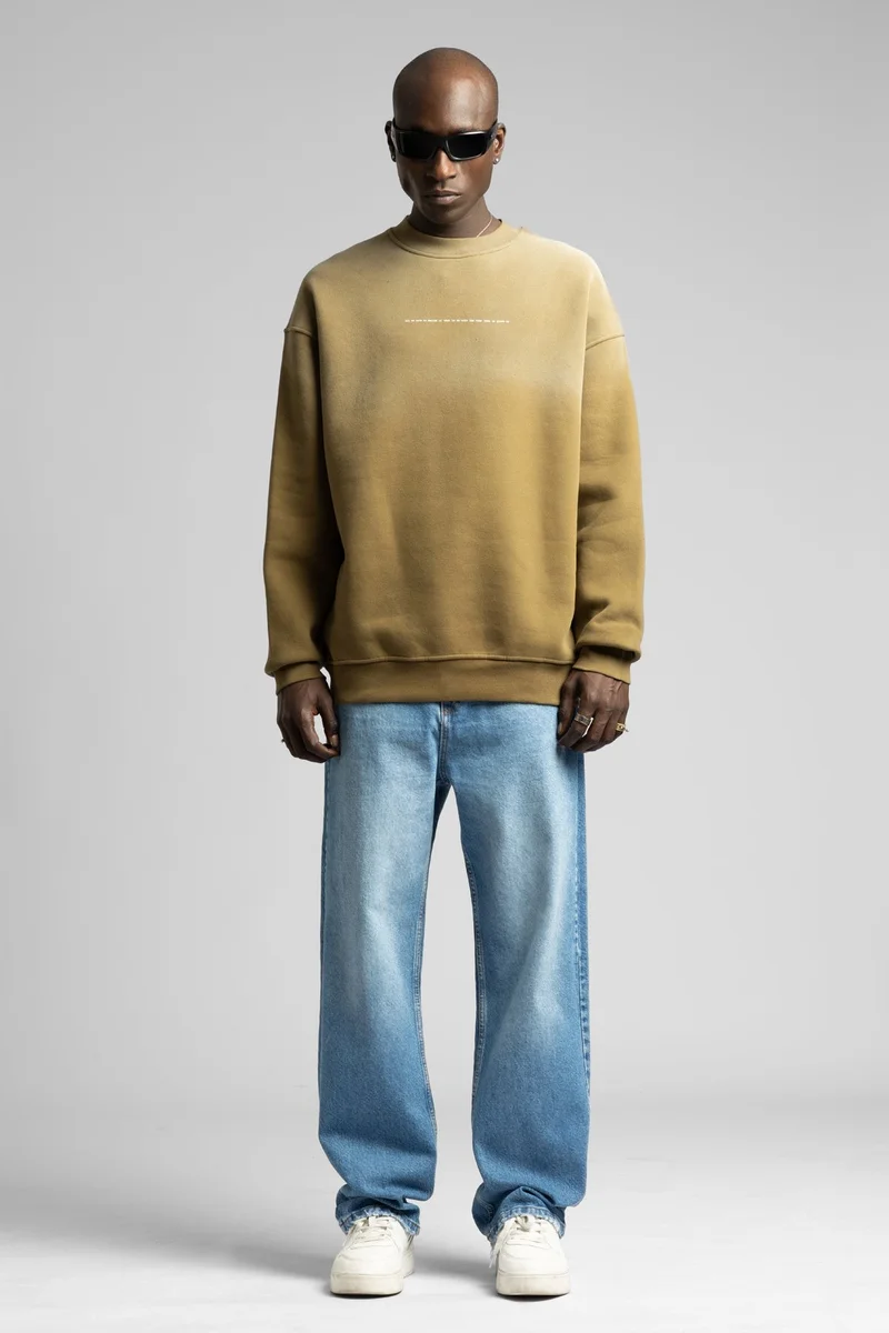 Catch Minimalist Text Detail Pistol Sweatshirt
