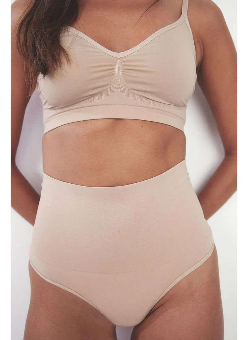 H&M Stretchy & sculpting soft bra