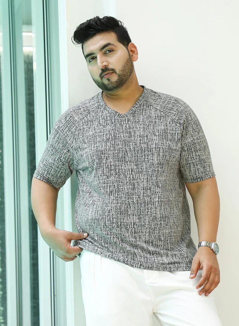 انستافاب بلس Instafab Plus Men's Grey & Black Contrast-Heathered Knitted T-Shirt For Casual Wear | V-Neck | Short Regular Sleeves | Pull On Closure | Plus Size T-Shirt Crafted With Comfort Fit For Everyday Wear