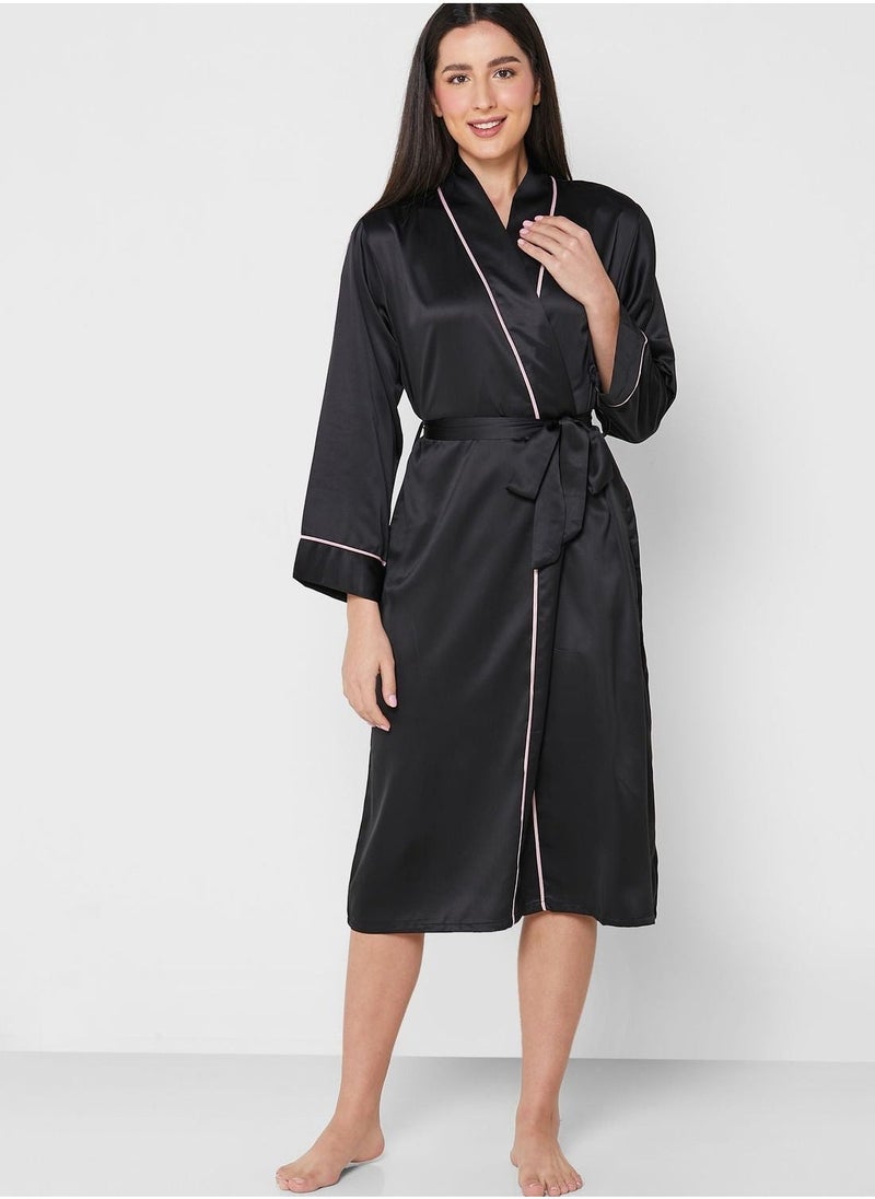 Contrast Seam Detail Robe - Image 1