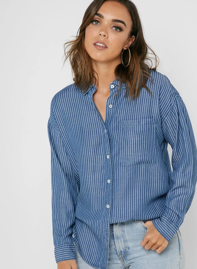 FOREVER 21 Pinstriped Longline Shirt