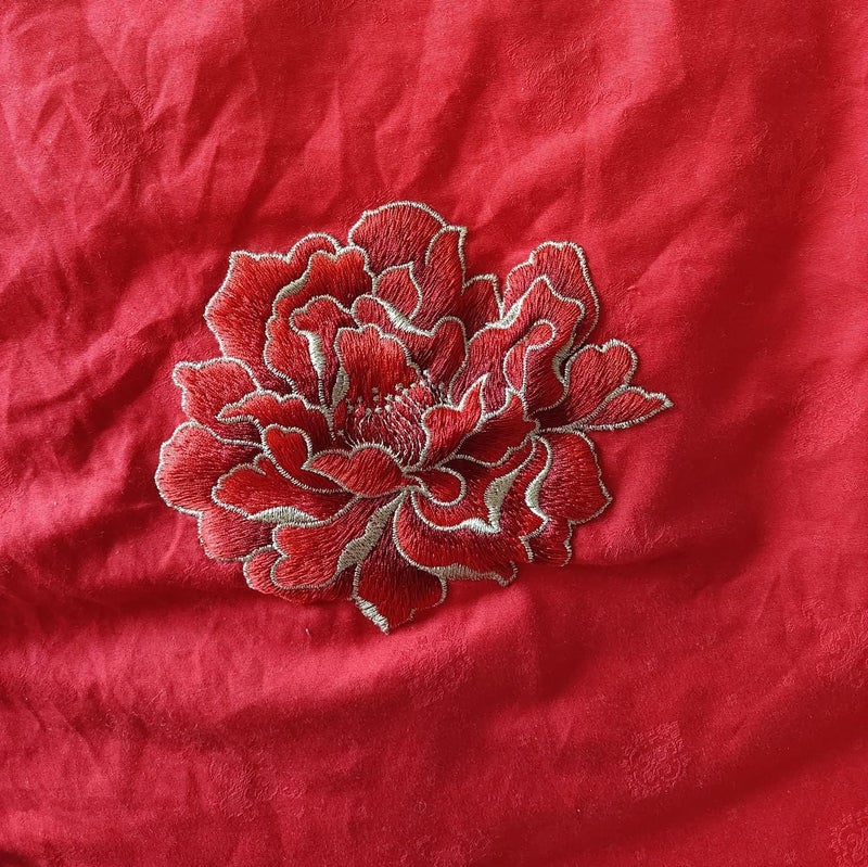 Sourcemall Sew on Peony Floral Patches, Embroidered Flower Appliques for DIY Clothing, Jackets, Jeans, Backpacks, Hats, Arts Craft Sew Making (Red Peony) - Image 3