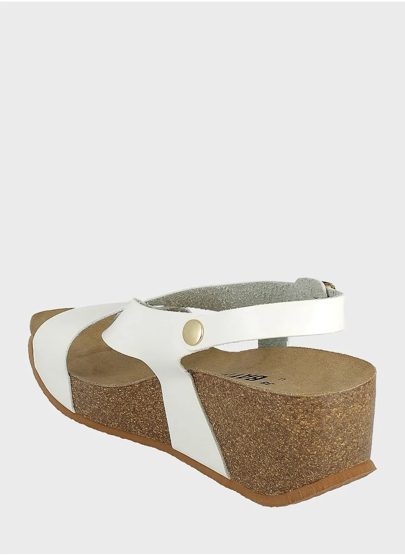 بيتون Rea Multi Strap Wedge Sandals
