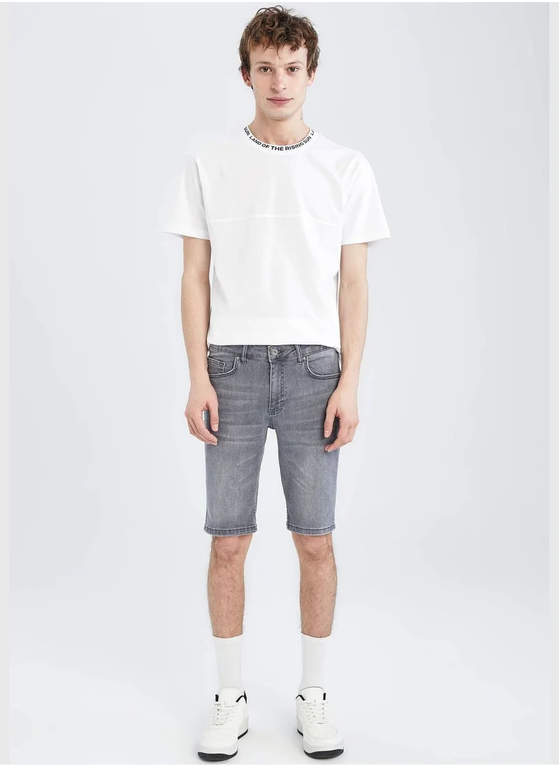DeFacto Skinny Fit Distressed Jean Short