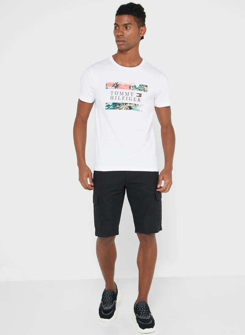 TOMMY HILFIGER Hawaiian Flag Crew Neck T-Shirt
