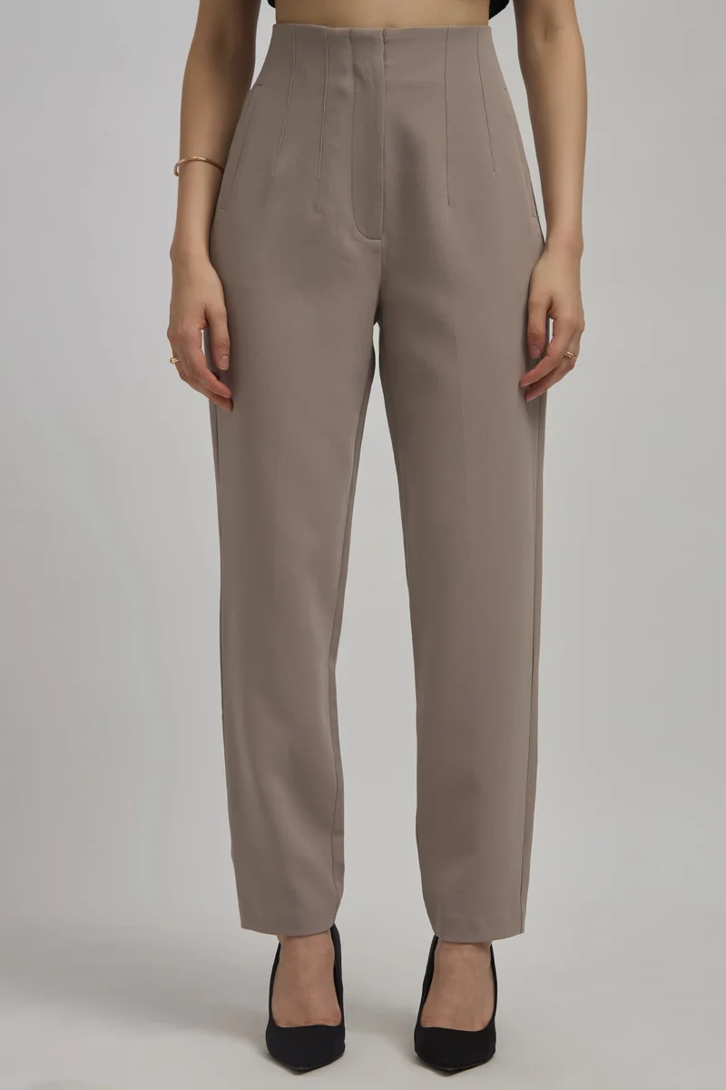 Virgio Virgio Women Tapered Fit High-Rise Trousers