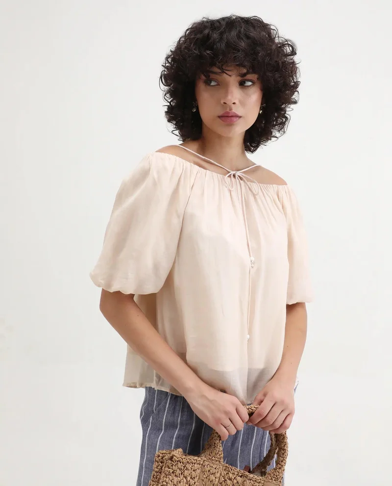 ريريزم بلوزة نسائية بياقة مربعة