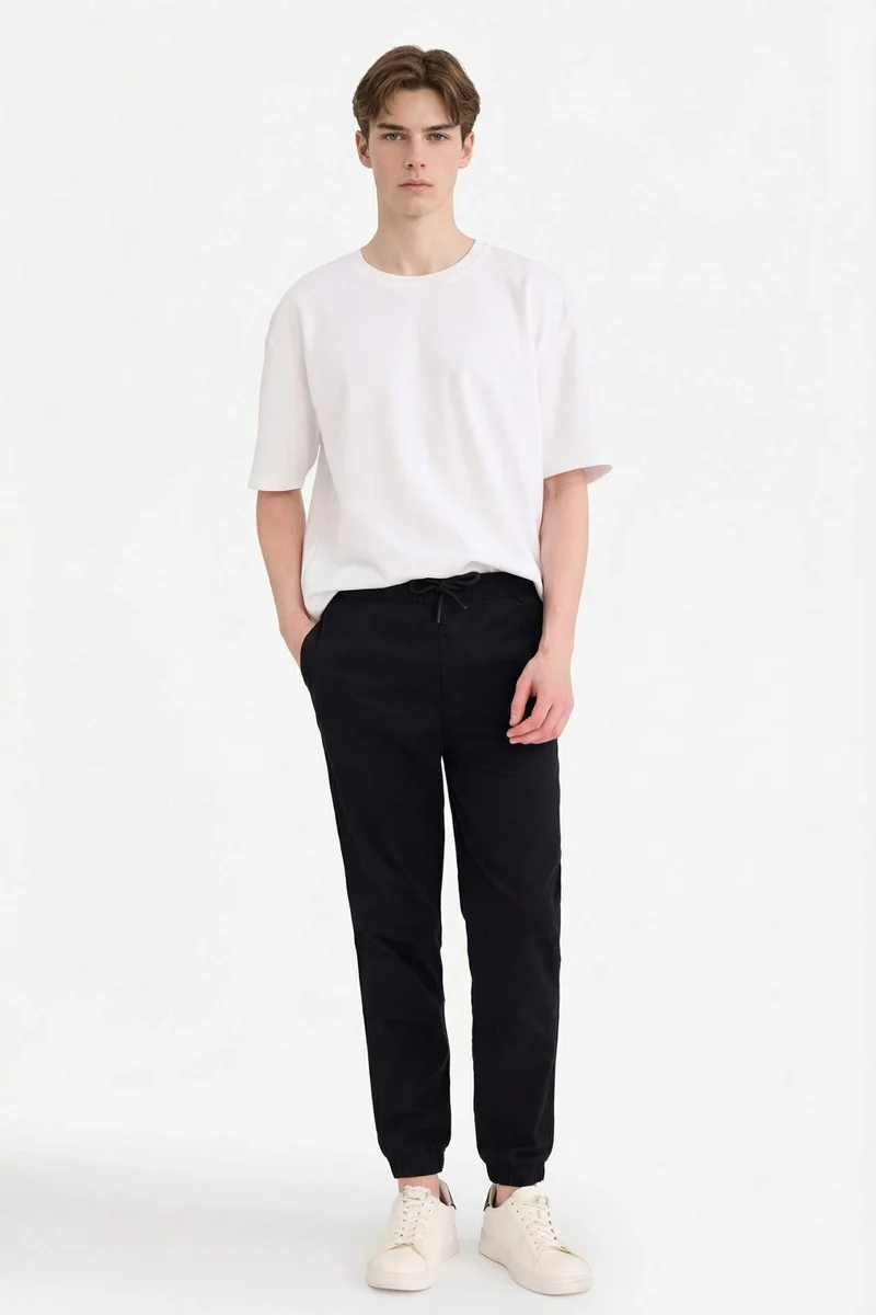 ديفاكتو Jogger Fit Three Pocket Jogger Pants