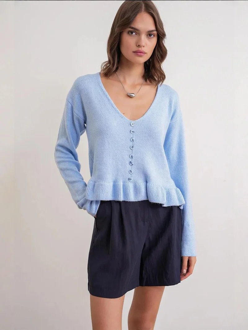 MixRay Mixray Lightweight V-Neck Knit Top with Button Detail