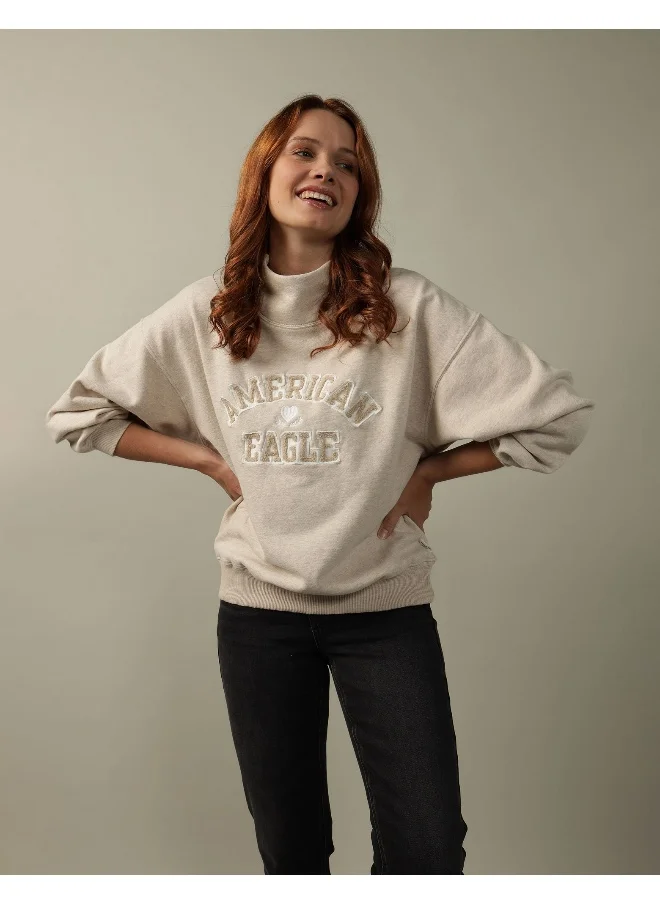 امريكان ايجل AE Graphic Mock Neck Sweatshirt