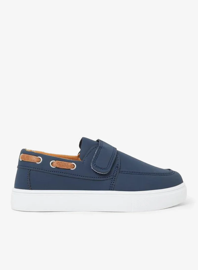 Styli Boys Velcro Detail Casual Shoes