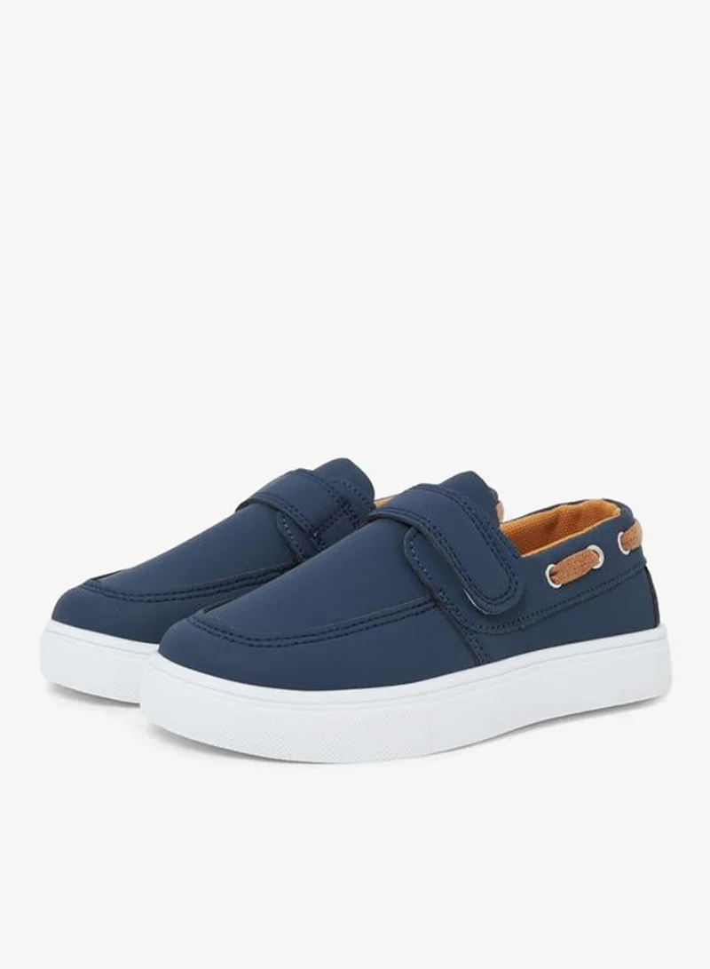 Styli Boys Velcro Detail Casual Shoes