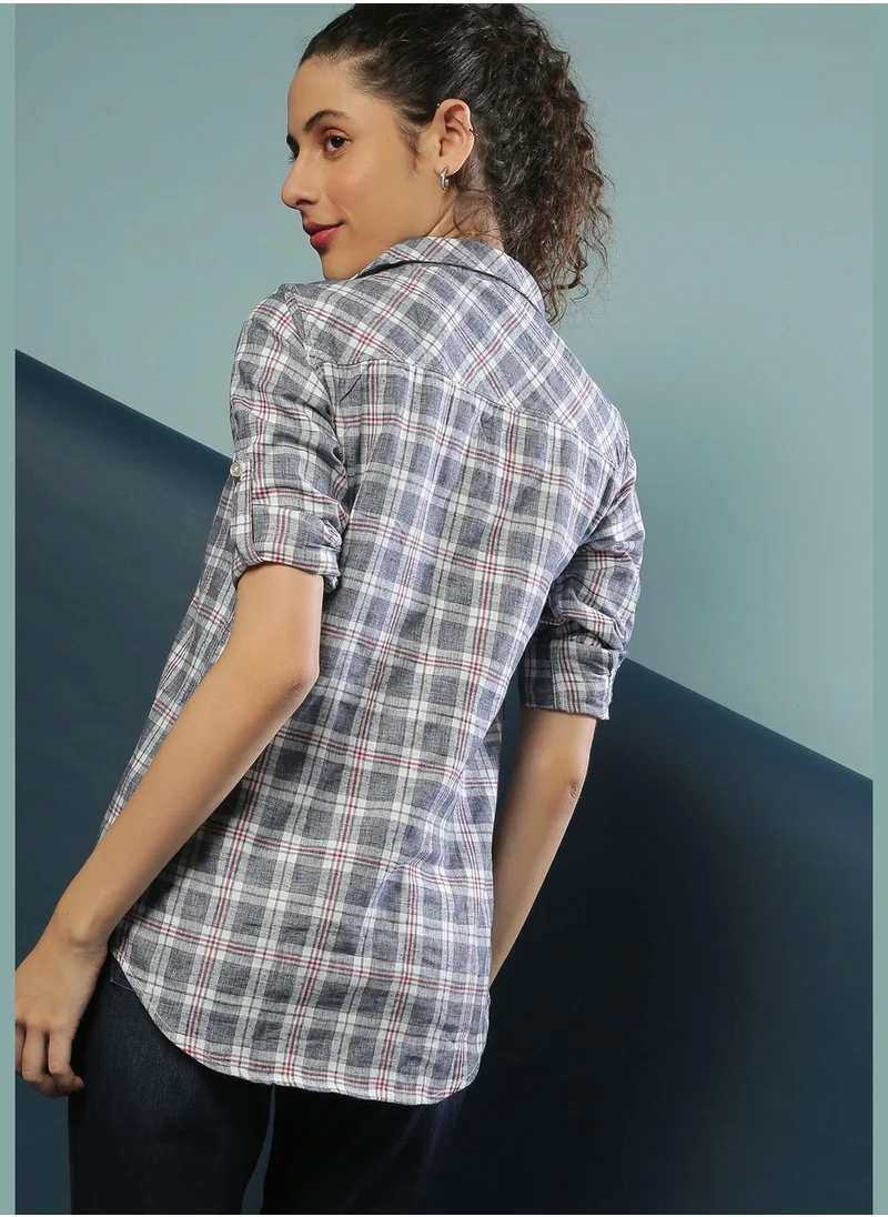 Campus Sutra Checked Regular Fit Shirt