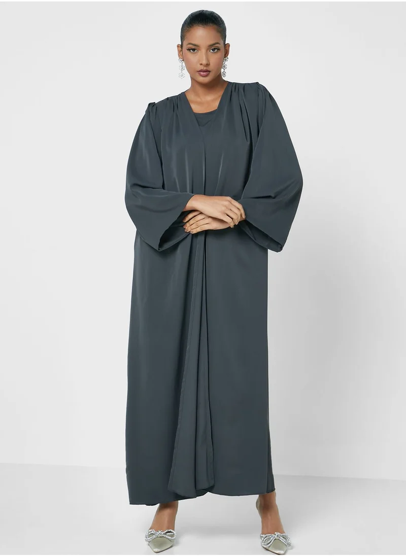 Aara Flared Sleeve Abaya