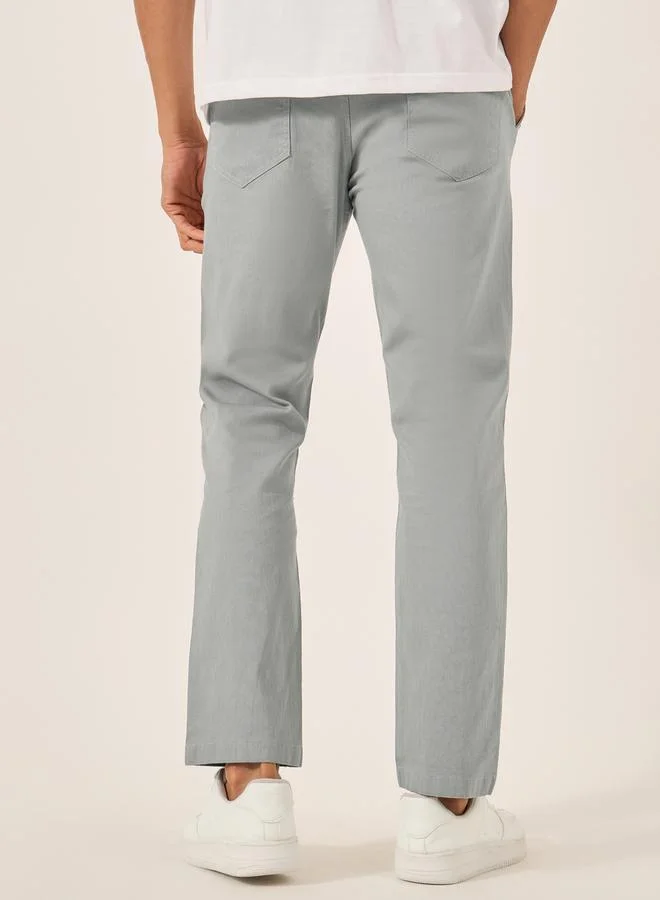 Styli Solid Mid Rise Slim Fit Cotton Chinos