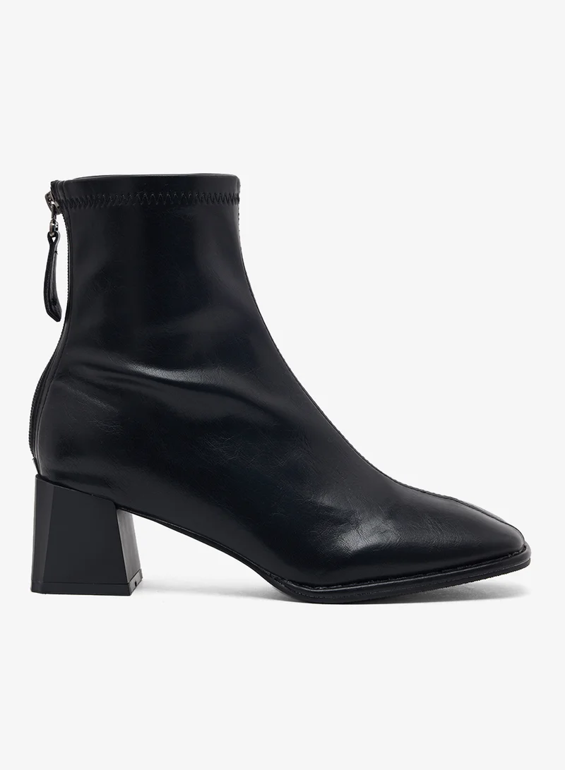 ايلا Block Heel Chelsea Boots