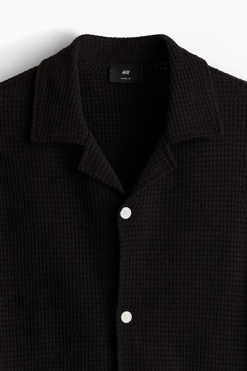 H&M Black Loose Fit Waffled resort shirt for Men | Best Price UAE