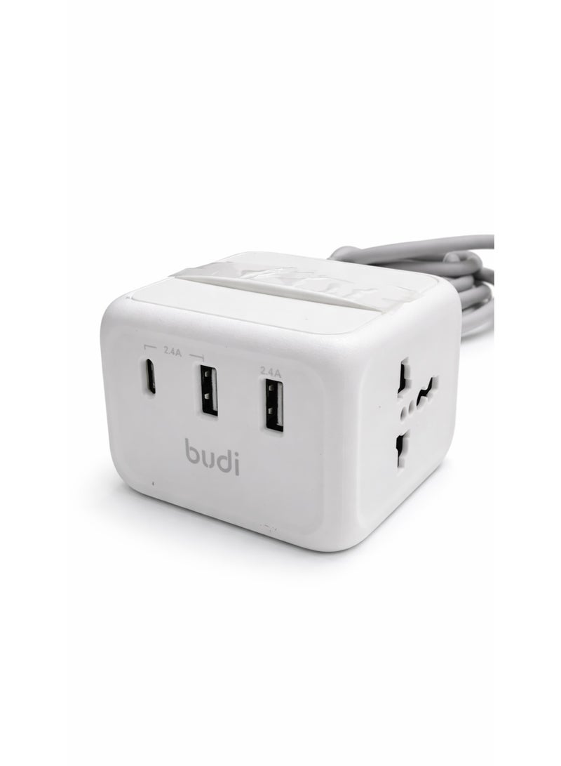 بودي شاحن منزلي من بودي بقوة 24 واط | منفذي USB + منفذ Type-C | مقبس عالمي | كابل بطول 1.8 متر | محول شحن سريع للأجهزة المحمولة - Image 1