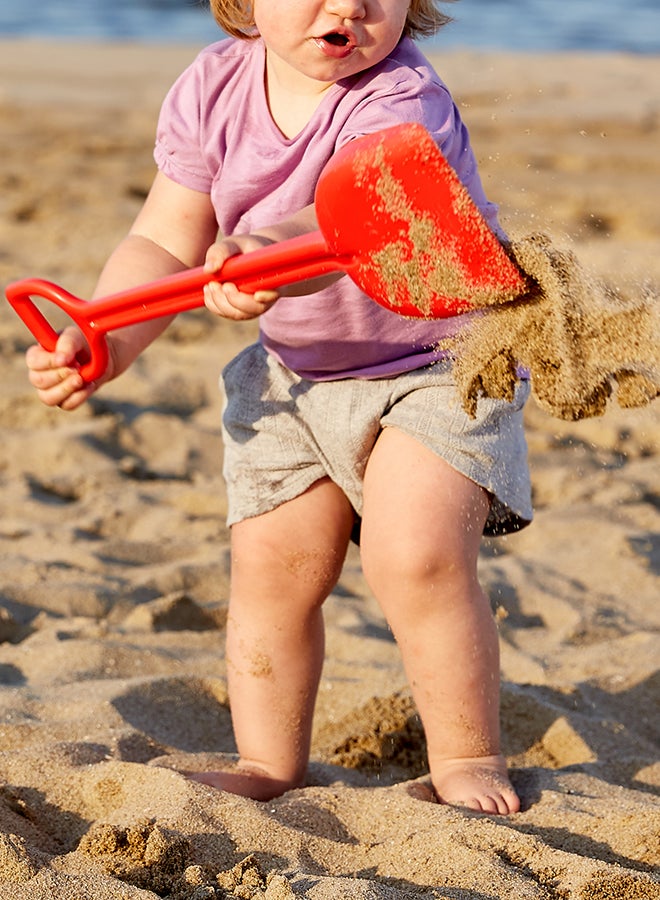 Hape Mighty Sand Shovel Beach and Garden Toy Tool | Red | E4076 | Perfect for Little Hands - Image 4
