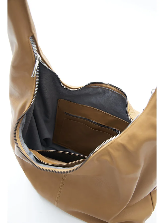 وي كرييت Light Caramel Slouchy Hobo Bag