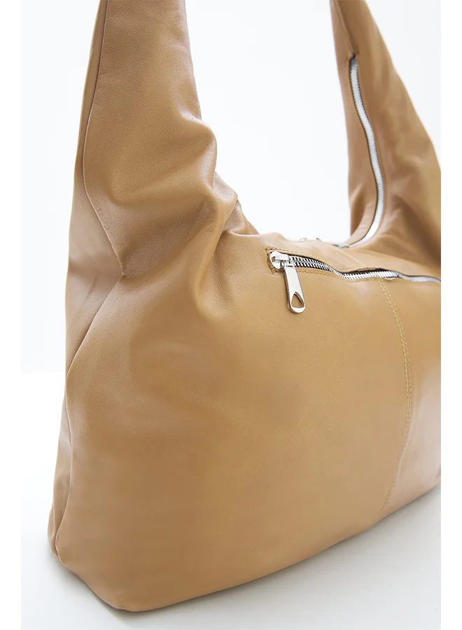 وي كرييت Light Caramel Slouchy Hobo Bag